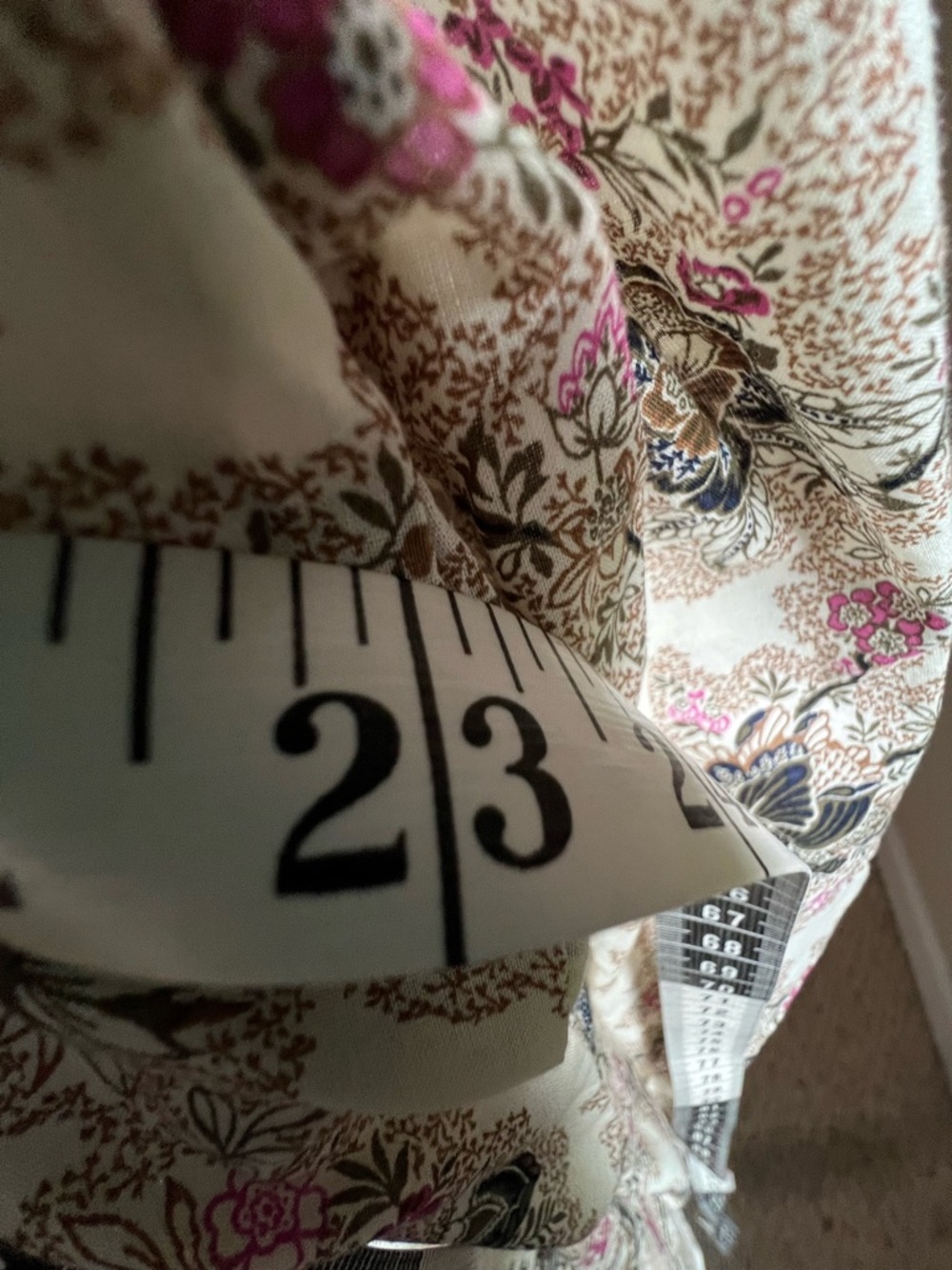 Talbots Printed Tunic Blouse in Cream and Pink - Picture 10 of 10